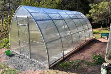 Building a Hydroponic Growing Setup with the Sungrow 20