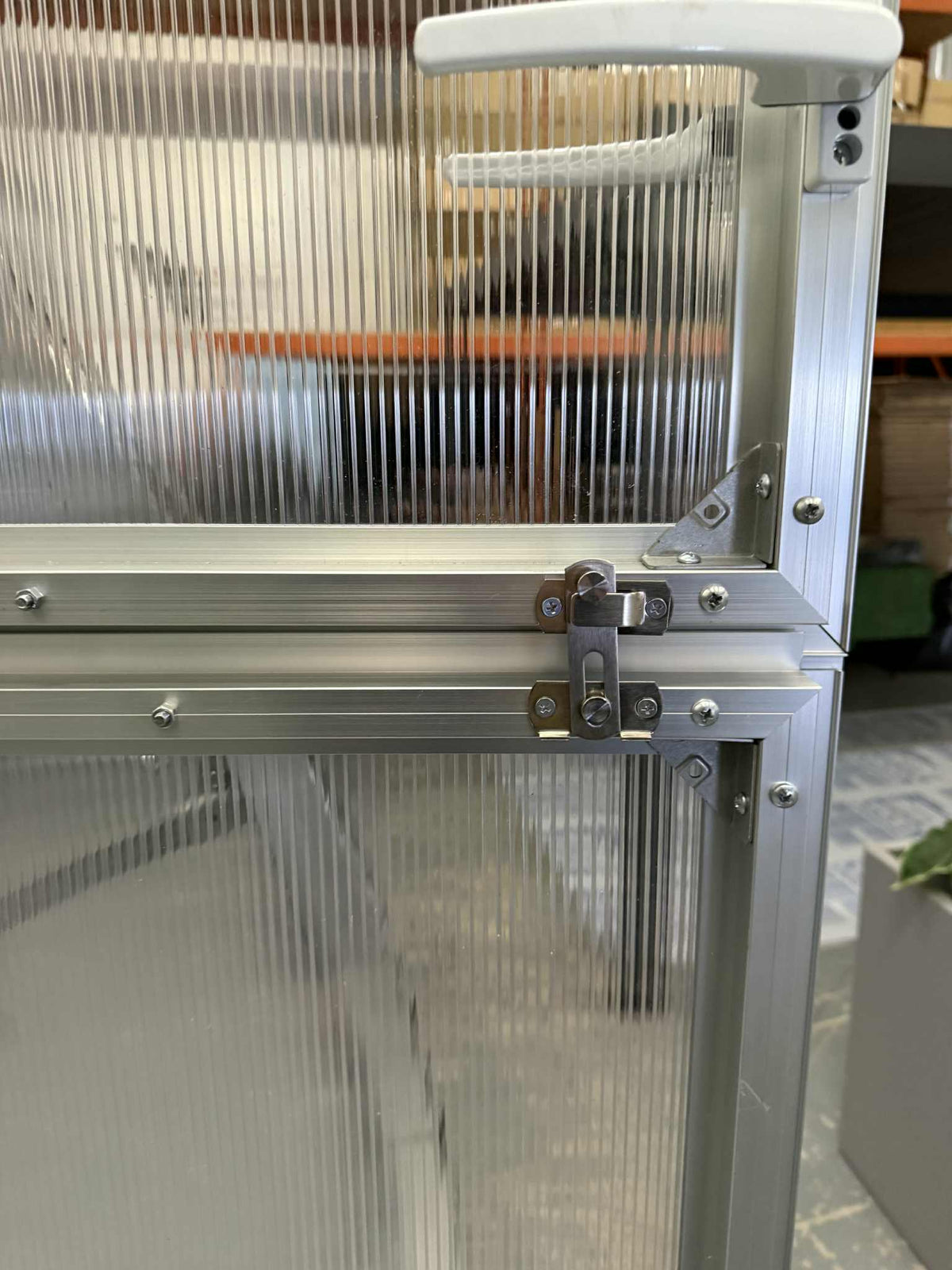 Sigma Medium Greenhouse